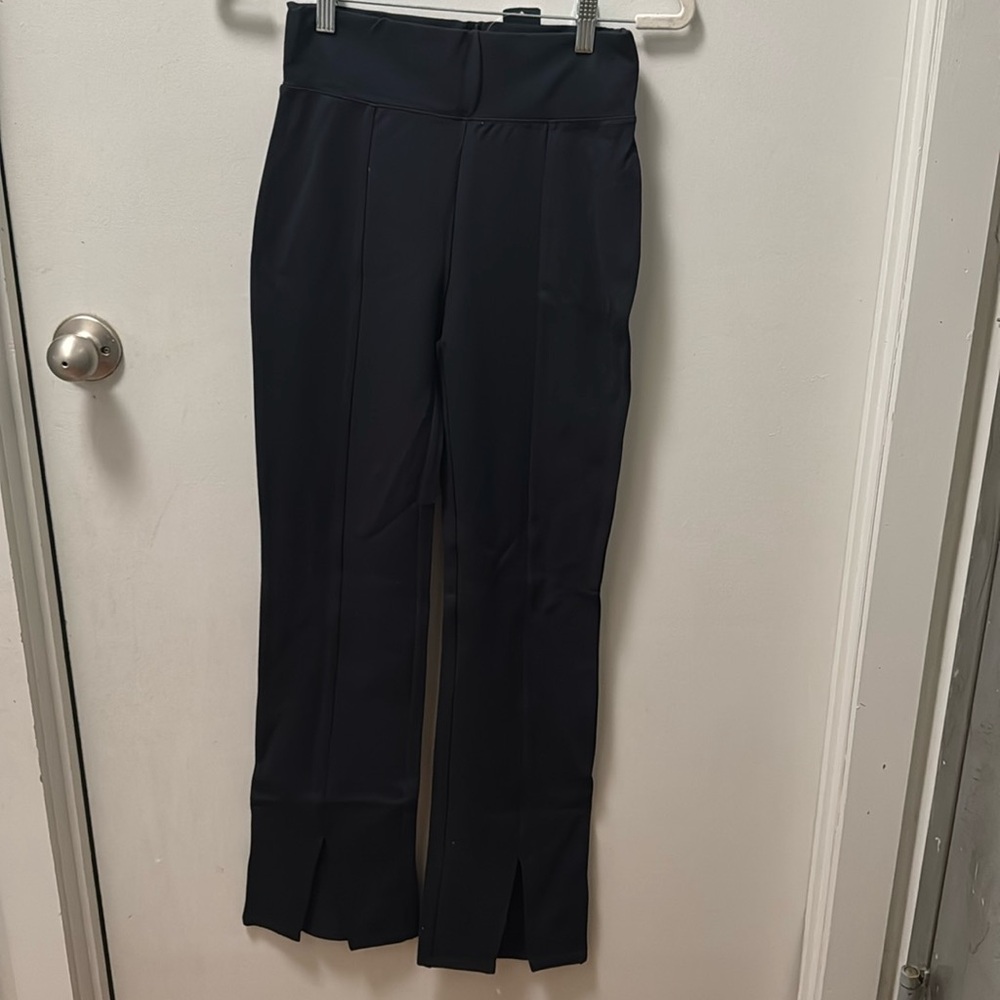 Abercrombie & Fitch pull on front slit pant